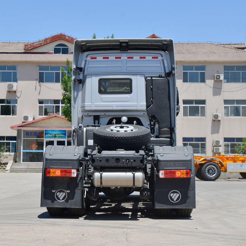 Foton Ouman EST 6 X 4 580 Horsepower Tractor price